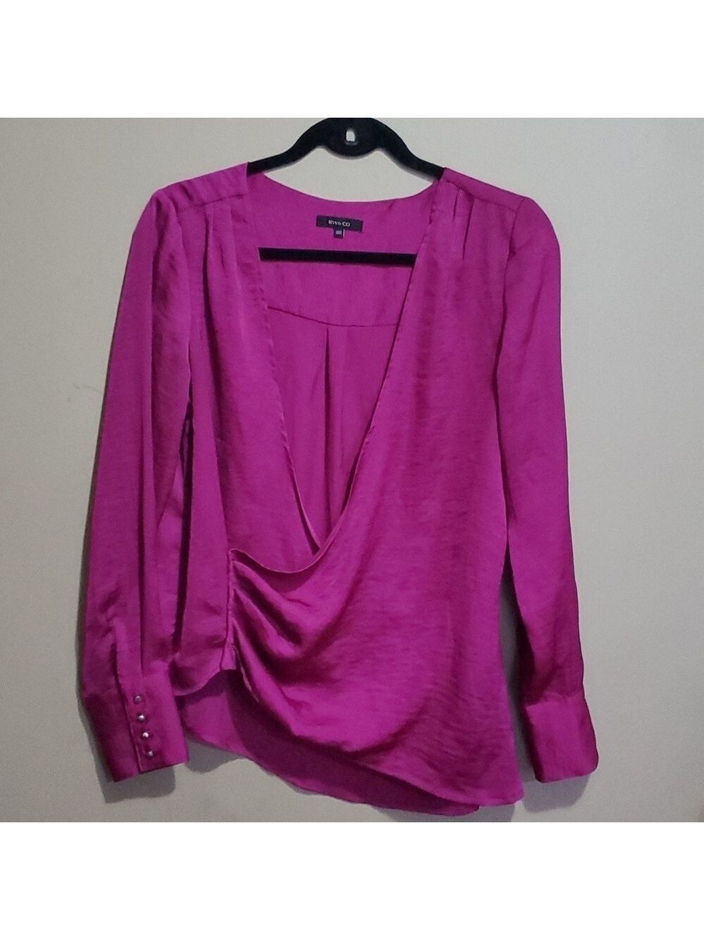 Rw & co top size medium